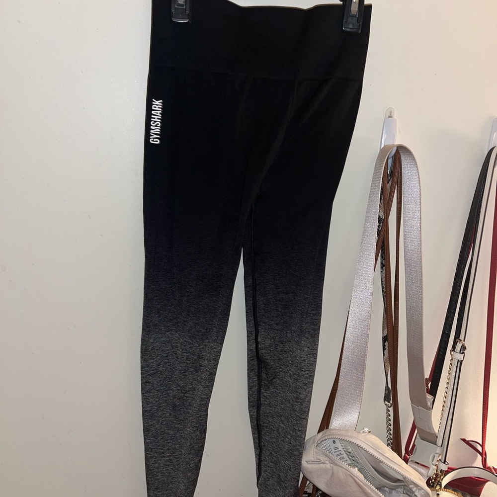 3 pair gymshark leggings